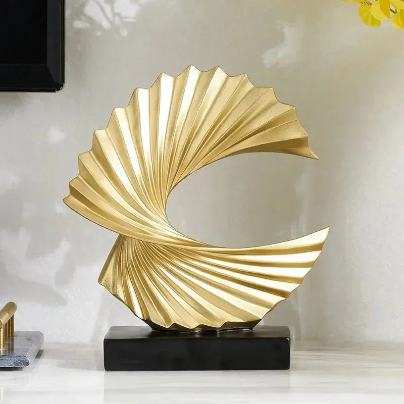 Resin Sculptur Art Golden Statue Living Room Home Office Decoration LAVIVA