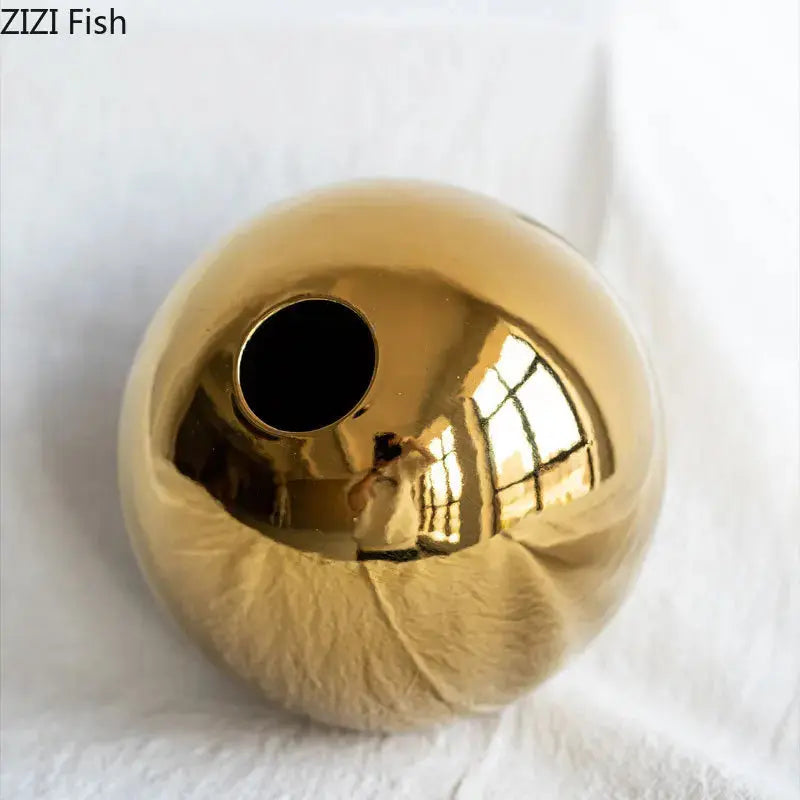Plating Golden Ball Ceramic Vase Home Decoration Ornaments Crafts  Flower Pot Art Hydroponic Vases Home Decoration Ornament Gift LAVIVA