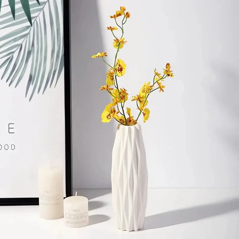 Small Nordic Plastic Fresh Flower Pot Storage LAVIVA
