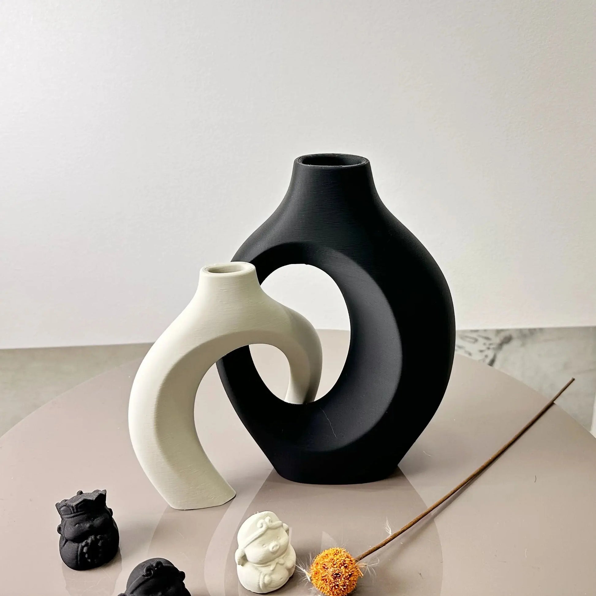 2 Piece Hug Large Size Dried Vase Max 8.66 Inch, Suitable for Home Decoration Ornaments, Office Decoration Flower Arrangement Dr LAVIVA