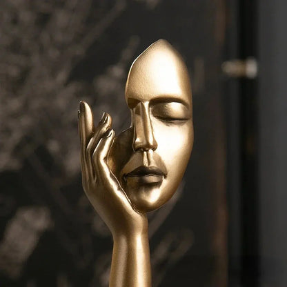 Resin Sculpture Figurines Statue Desktop Ornaments   Light Luxury Art Crafts LAVIVA